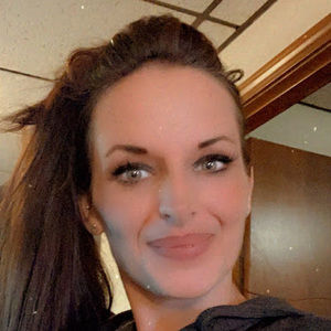 Meet your Posher, Caryn